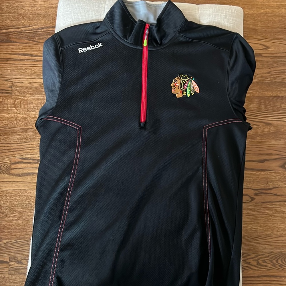 Blackhawks quarter zip